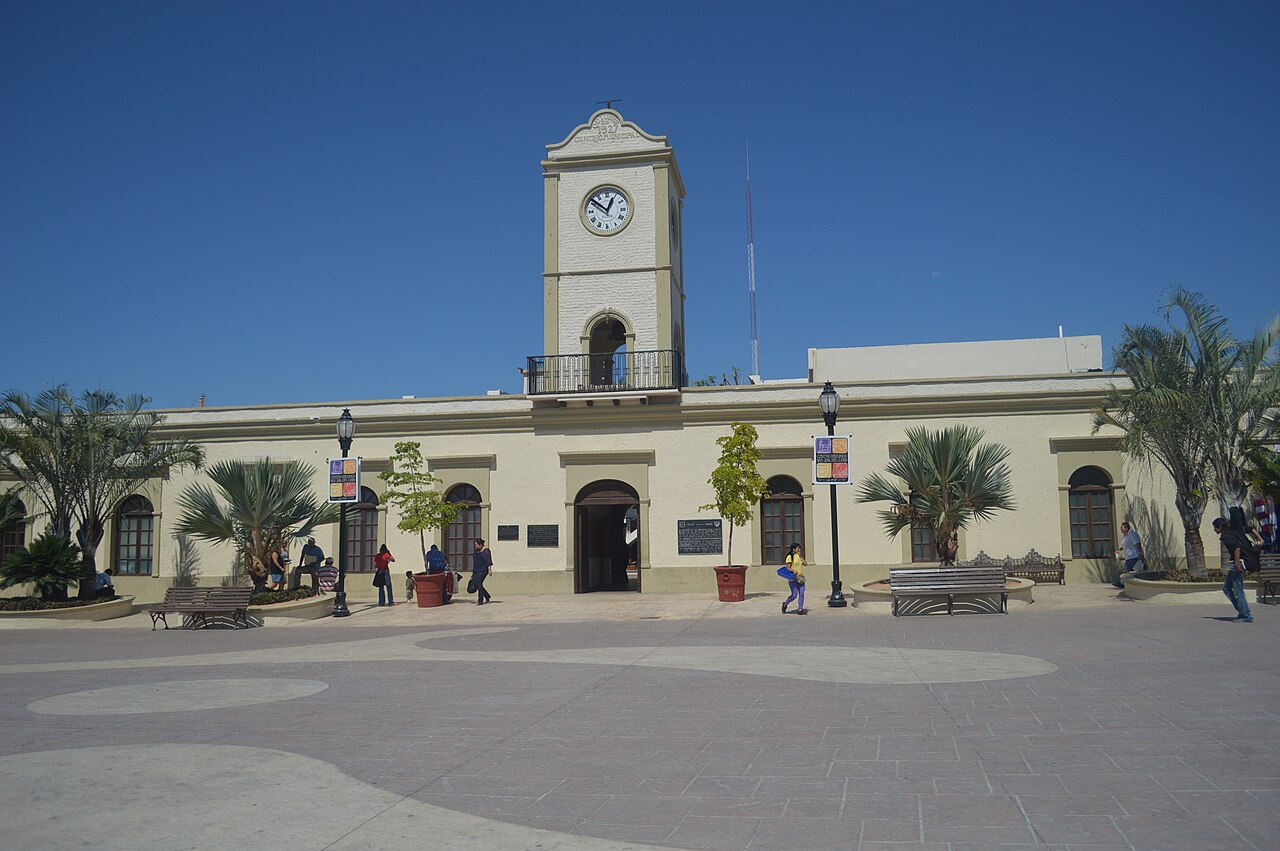 San Jose del Cabo Town Square