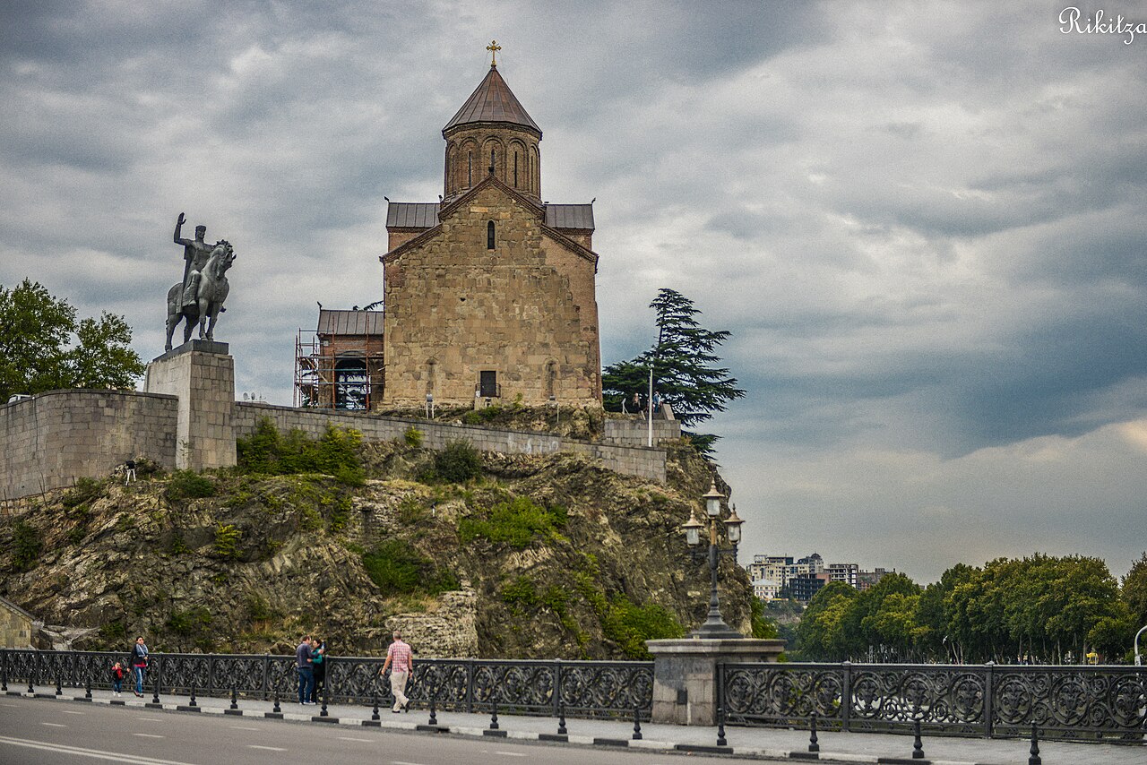 მეტეხის სასახლე