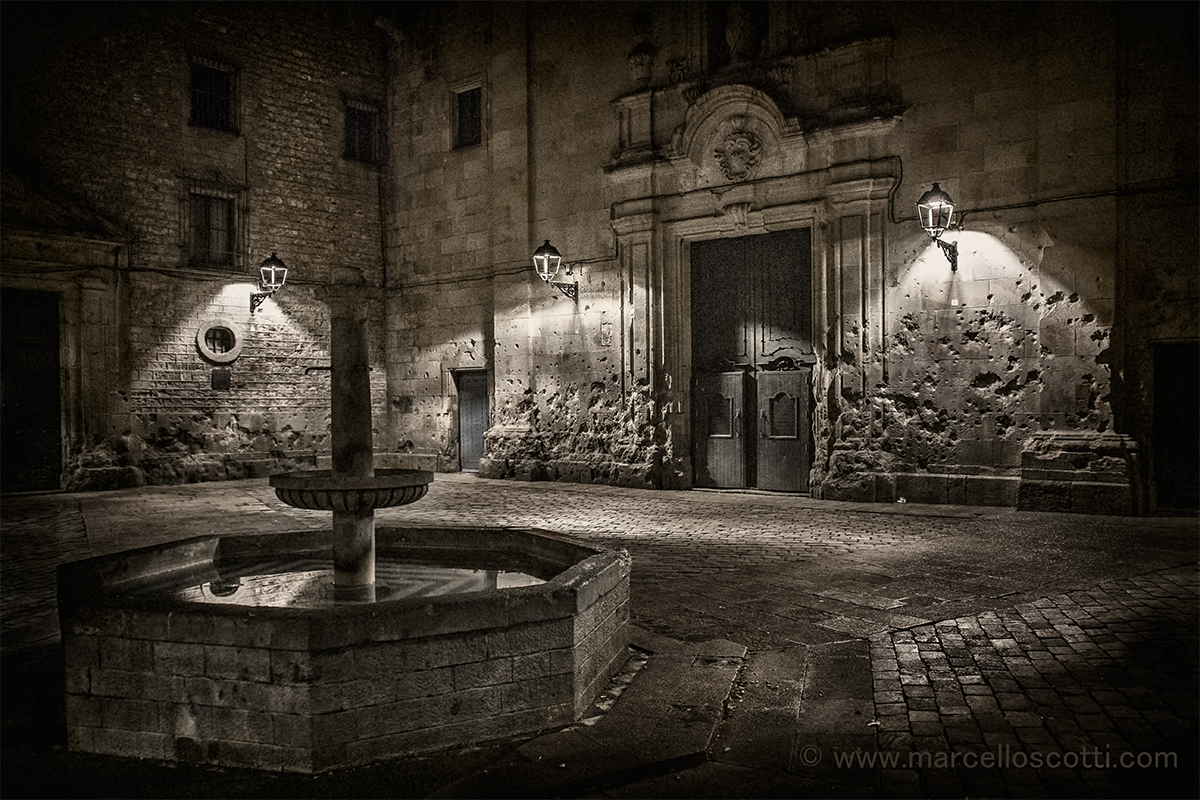 Plaça de Sant Felip Neri